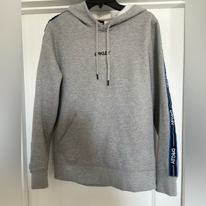 Oakley Gray hoodie Men’s Large